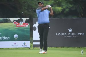 Udayan Mane and Miguel Carballo Share Round One Top Honours at Louis Philippe Cup