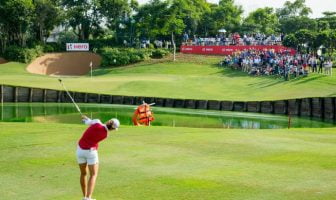 Christine Wolf hits the 18th green at the 2019 Hero Women's Indian Open
