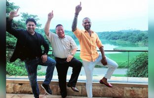 L-R - Vishal Bakshi, IPS Robin Hibu and cricketer Shikhar Dhawan at DLF Golf & CC