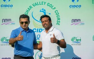 Dr. Sanjay Mukherjee IAS, Vice Chairman & Managing Director – CIDCO – Kharghar, Navi Mumbai with Leander Paes.