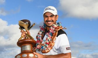 Gaganjeet Bhullar with Fiji International trophy