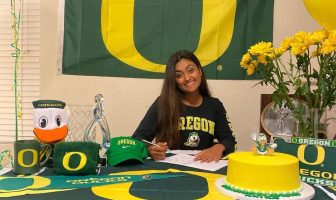 Anika Varma signs with Oregon Women's Golf