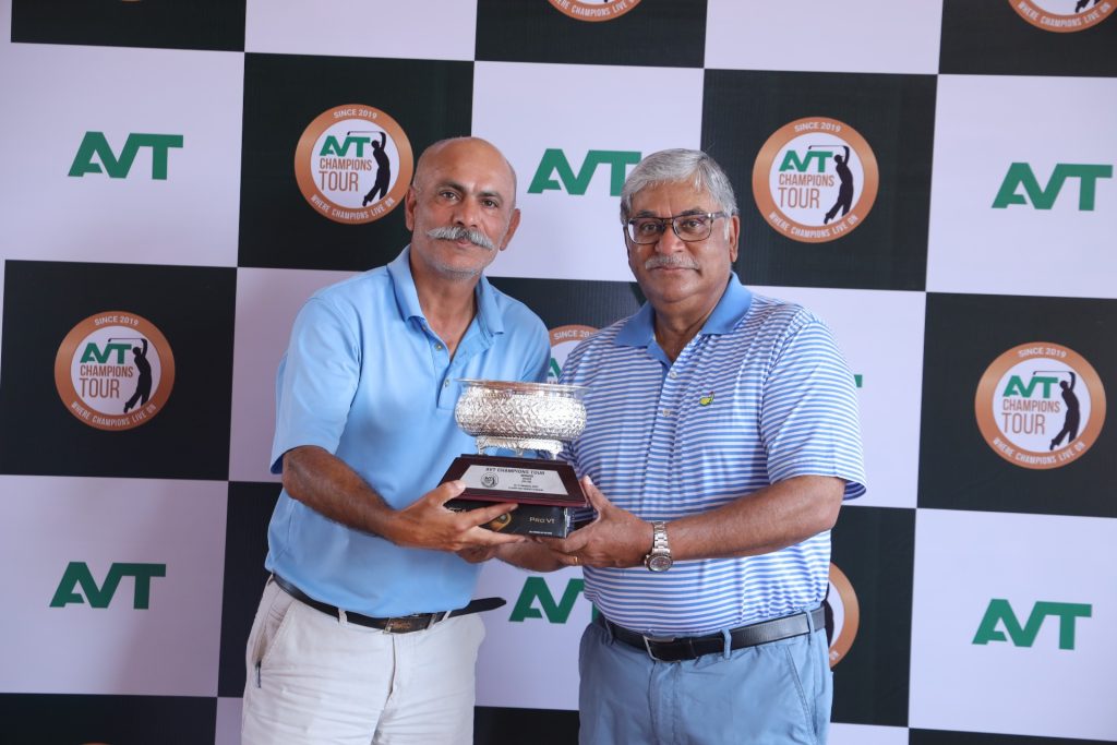Manav Prakash (Winner - 50-54) with Dilip Thomas