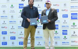 Mr. Uttam Singh Mundy, CEO, PGTI (left) and Mr. Sanjiv Paul, Vice President (Safety, Health & Sustainability), TATA Steel (right) signed the partnership renewal agreement at the Tollygunge Club in Kolkata on Friday
