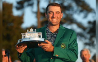 American Scottie Scheffler with The Masters winner trophy