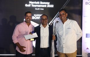 Shiv Kapoor, DG Raghavendra and Gaurav Singh, winner (Handicap 0-18) (1)