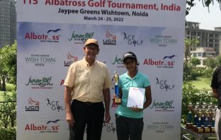 Jon Volz with Cat. B Winner Kashika Mishra