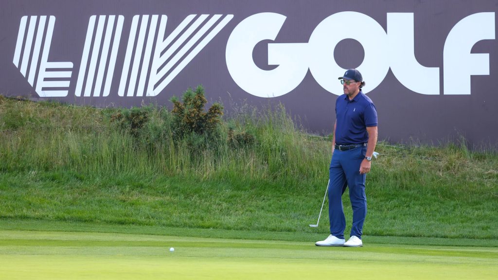 Phil Mickelson was reportedly paid $200mn to sign with LIV