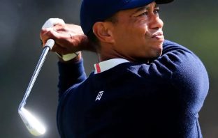 Tiger Woods announces return