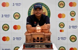 DGC Open – Tabuena’s last round 65 pips Rashid Khan