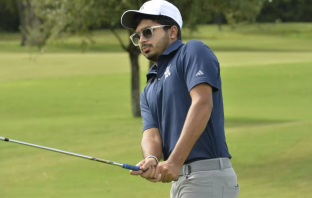 Raghav Chugh turns pro